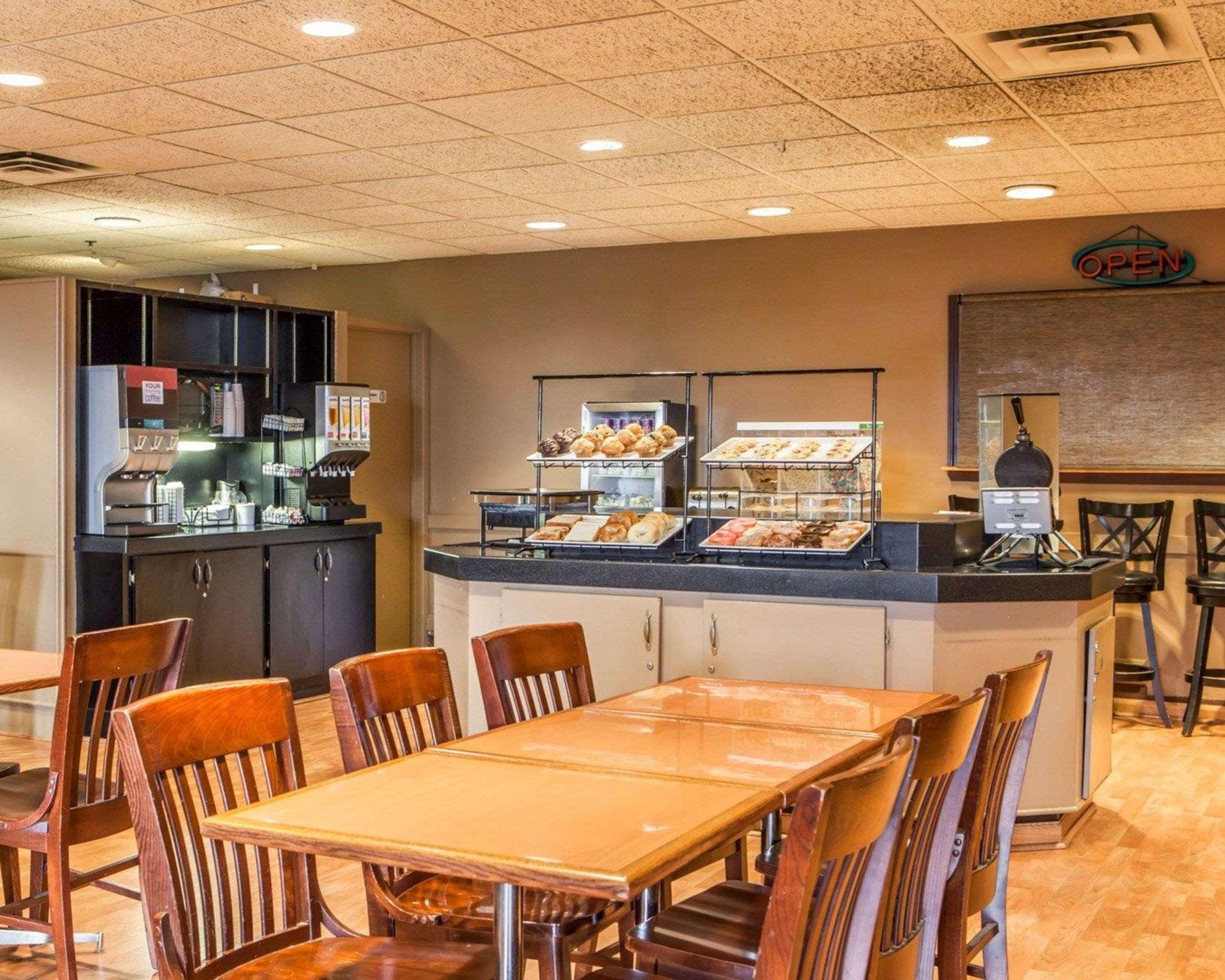 Quality Inn & Suites Orland Park - Chicago Extérieur photo